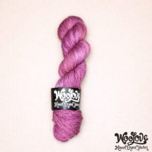 45% Merino-20% Jedwab-20% Bawełna-15% Poliamid