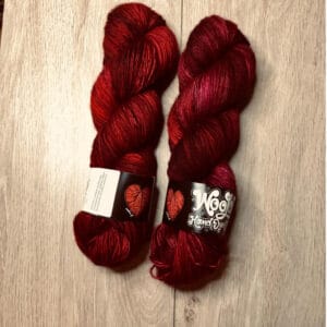 Włóczka Merino Single Superwash 100% "Czerwone wino" - 9388